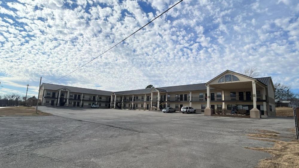 HiWay Inn Express Kiowa Hwy 69